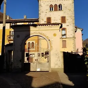 Bella Alda Beautiful Castle Penthouse Appartamento Canzo